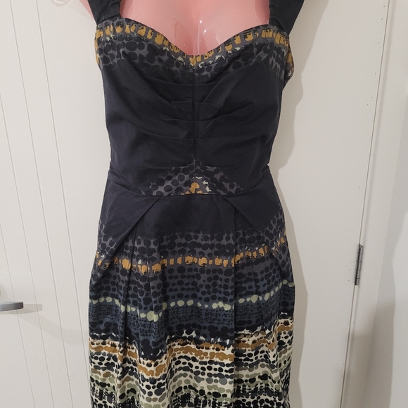 Cue Dresses & Skirts - Cue dress